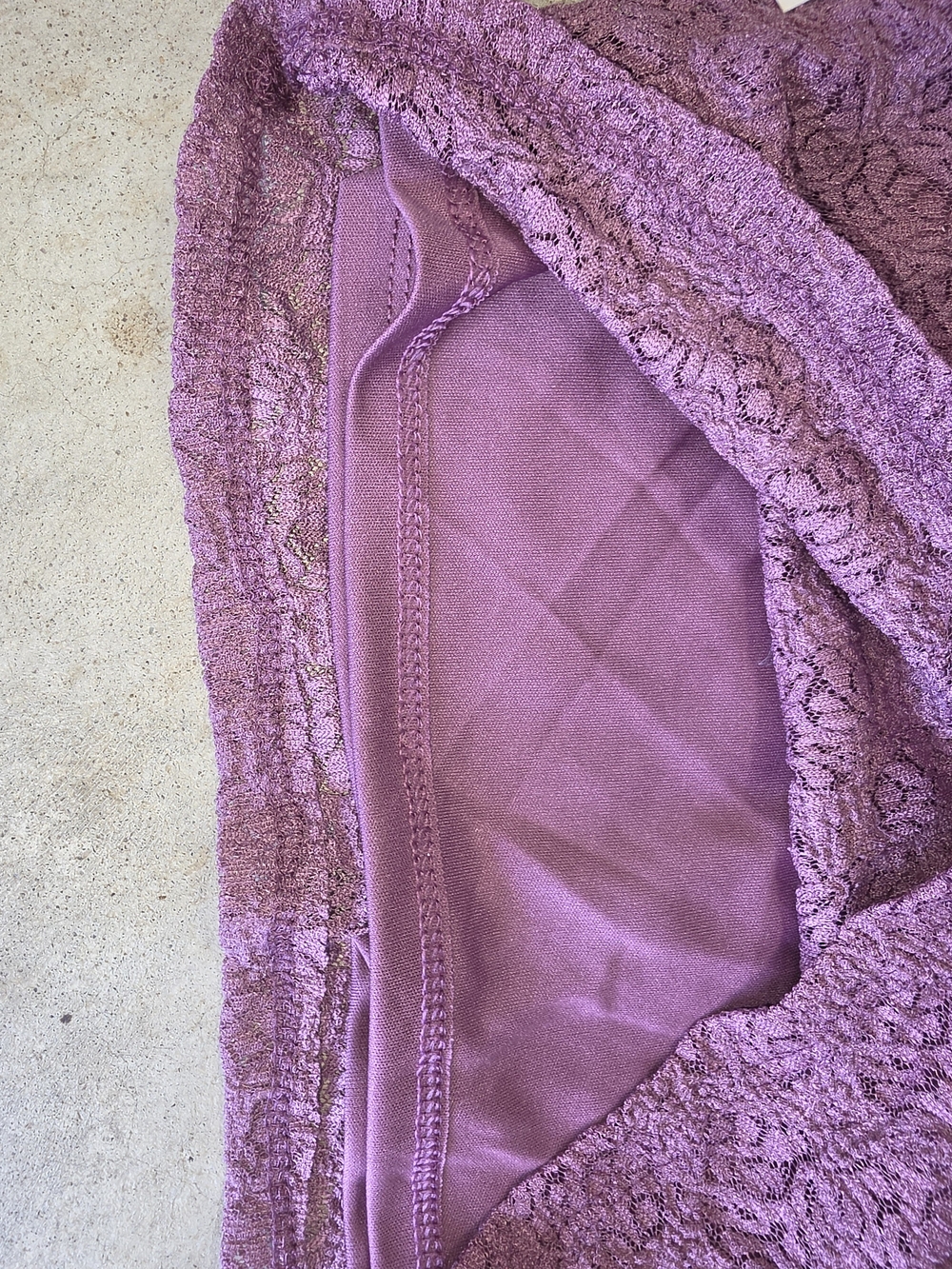 NWT No Boundaries Purple Lace Long Sleeve V-Neck Top | Women's Small (4–6) - Picture 7 of 7